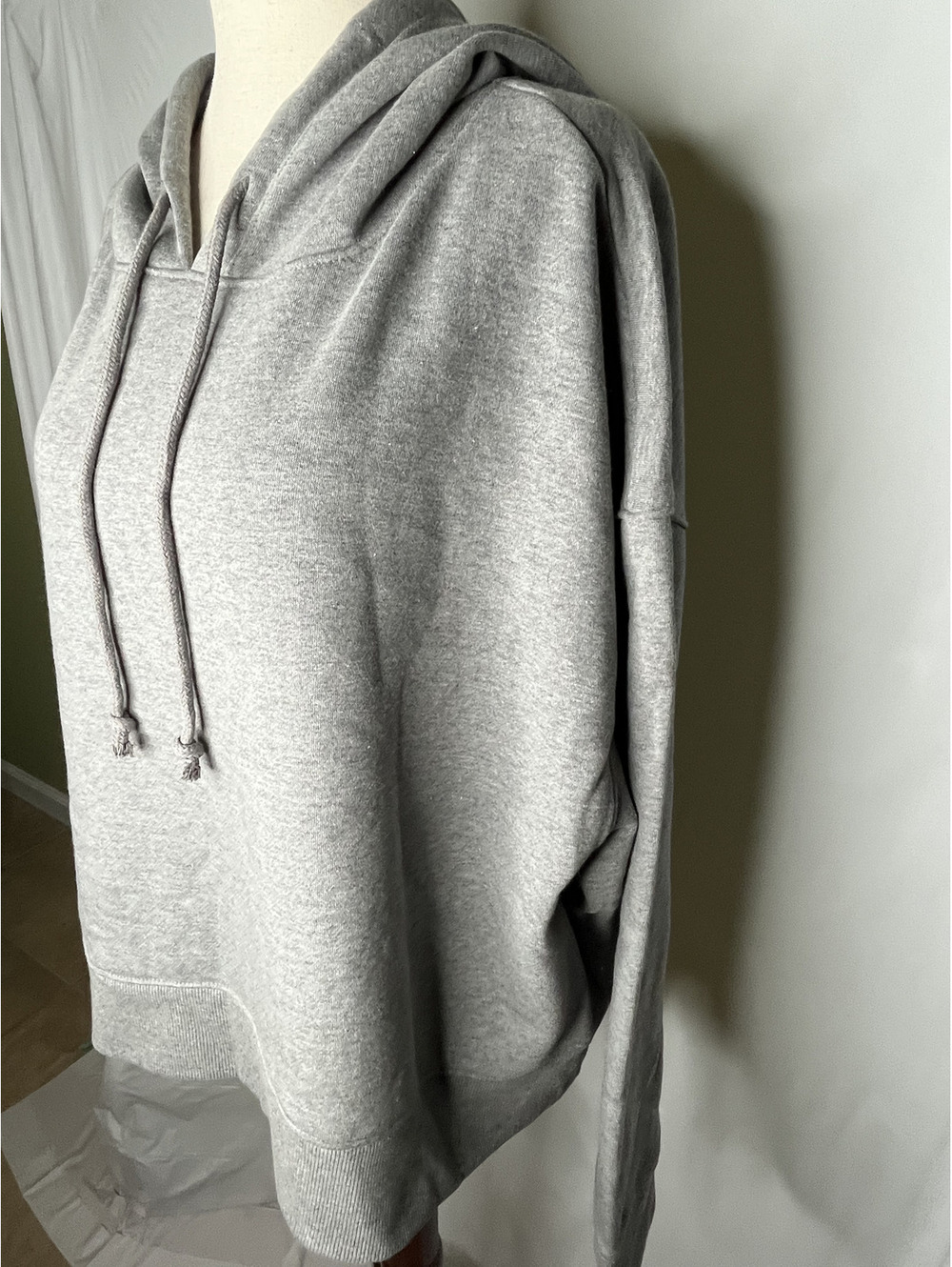 NWT Wild Fable Women's Heather Gray Hoodie Size XXL - Picture 4 of 9